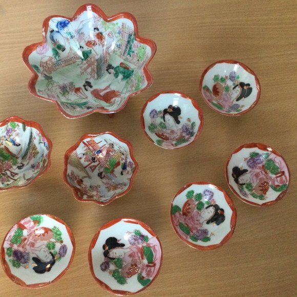 Vintage antique Japanese porcelain eggshell bowls footed flower shaped lot of 9 - Picture 1 of 7